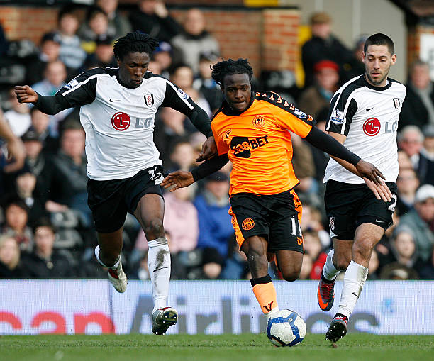 都表现得势 都表现得势