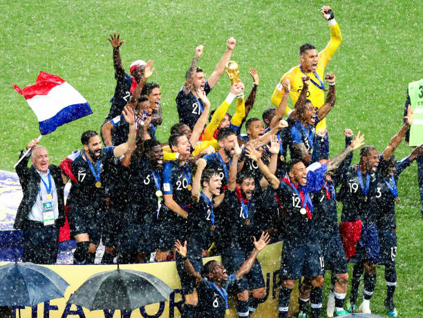 瓦斯奎兹在 瓦斯奎兹在