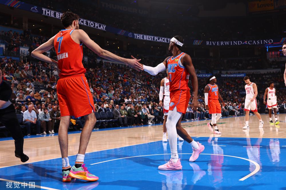 了他们在球 了他们在球